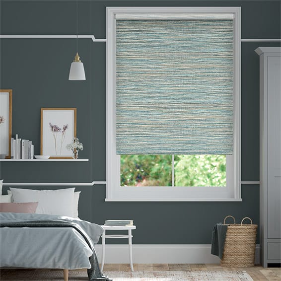 アフィニティ アズライト ロールスクリーン