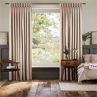 アルバニー ローズ カーテン サムネイル写真