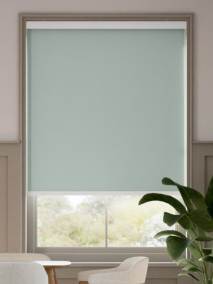 遮光 アクア ロールスクリーン サムネイル写真