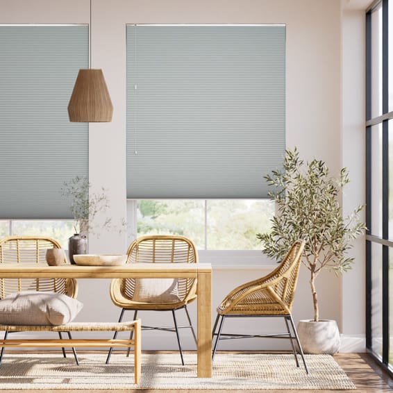 遮光トリプルハニカム セージグリーン ハニカムシェード