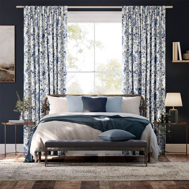 クリステル イェール・ブルー カーテン サムネイル写真