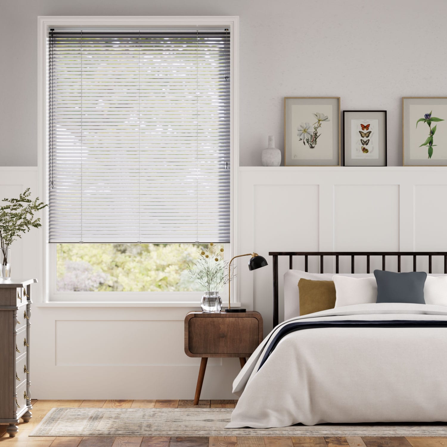 エッセンス　シルバーシャイン アルミブラインド