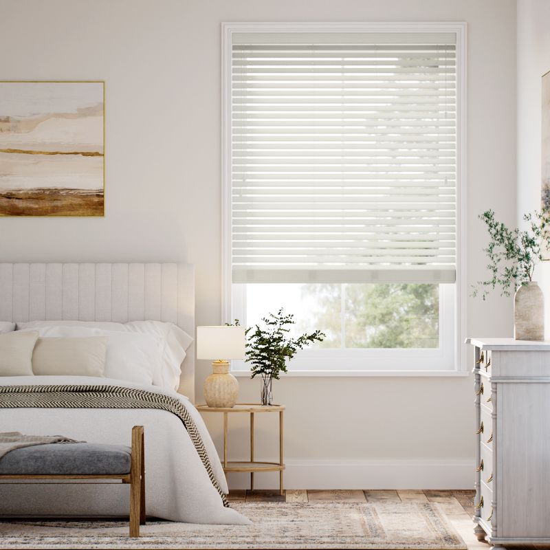 メトロポリタン シンプルホワイト ウッドブラインド