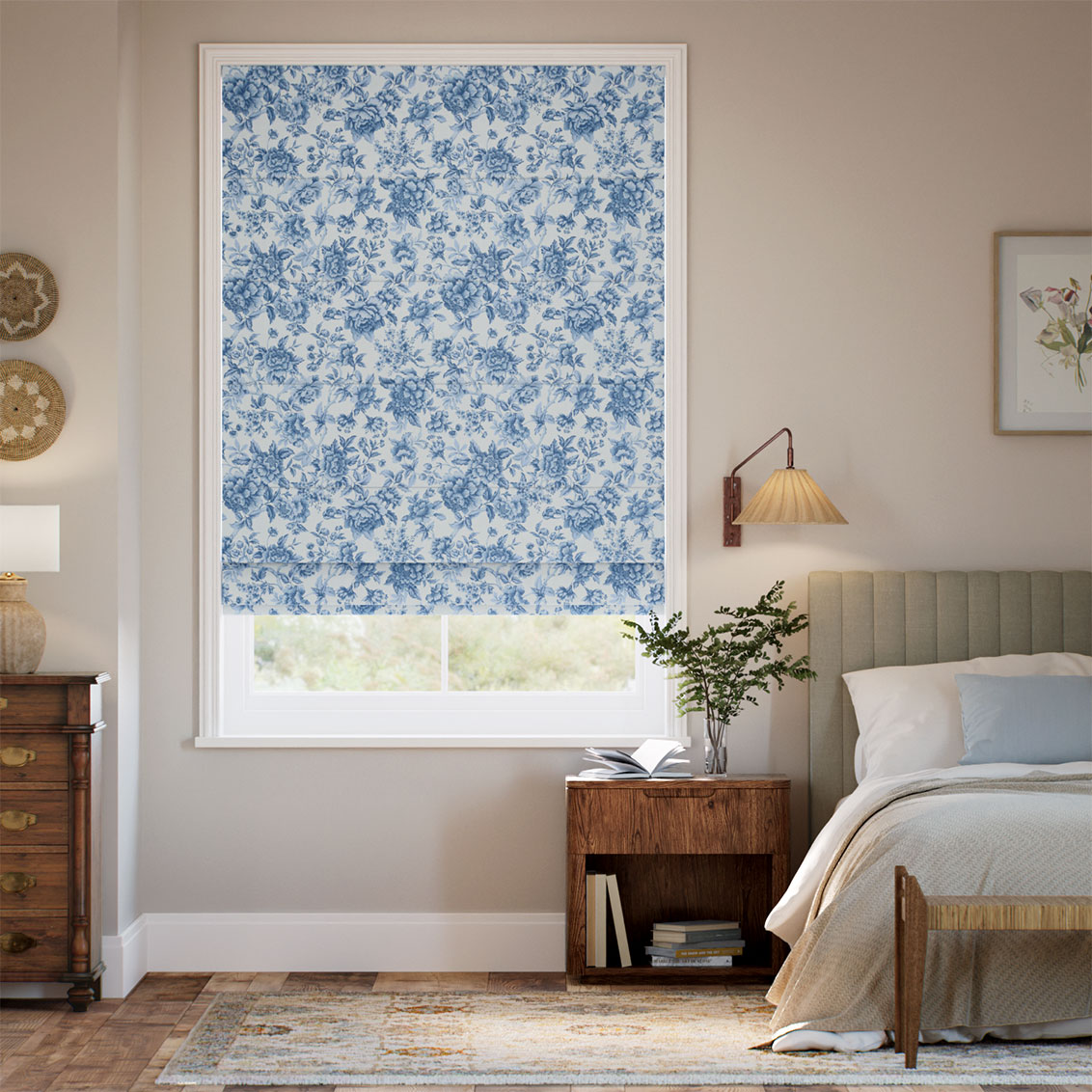 リージェンシー・トレイル ブルー ローマンシェード