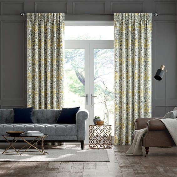 William Morris -ウィリアムモリス　コンプトン　バターカップ カーテン