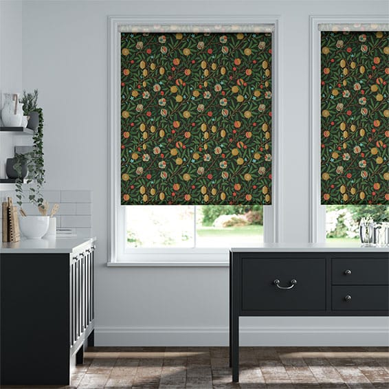 William Morris -ウィリアムモリス　フルーツ　エボニー ロールスクリーン